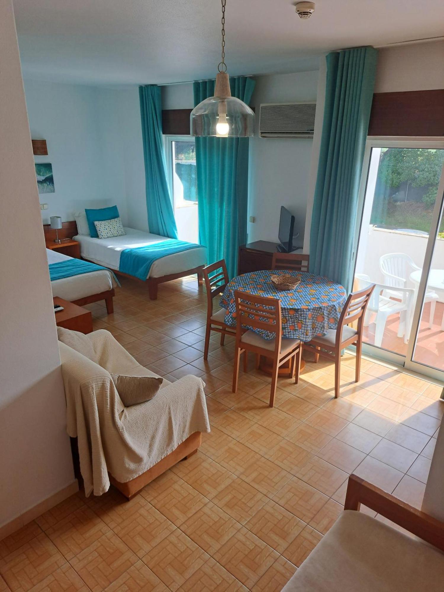 Mira Parque Bed & Breakfast Albufeira Bagian luar foto